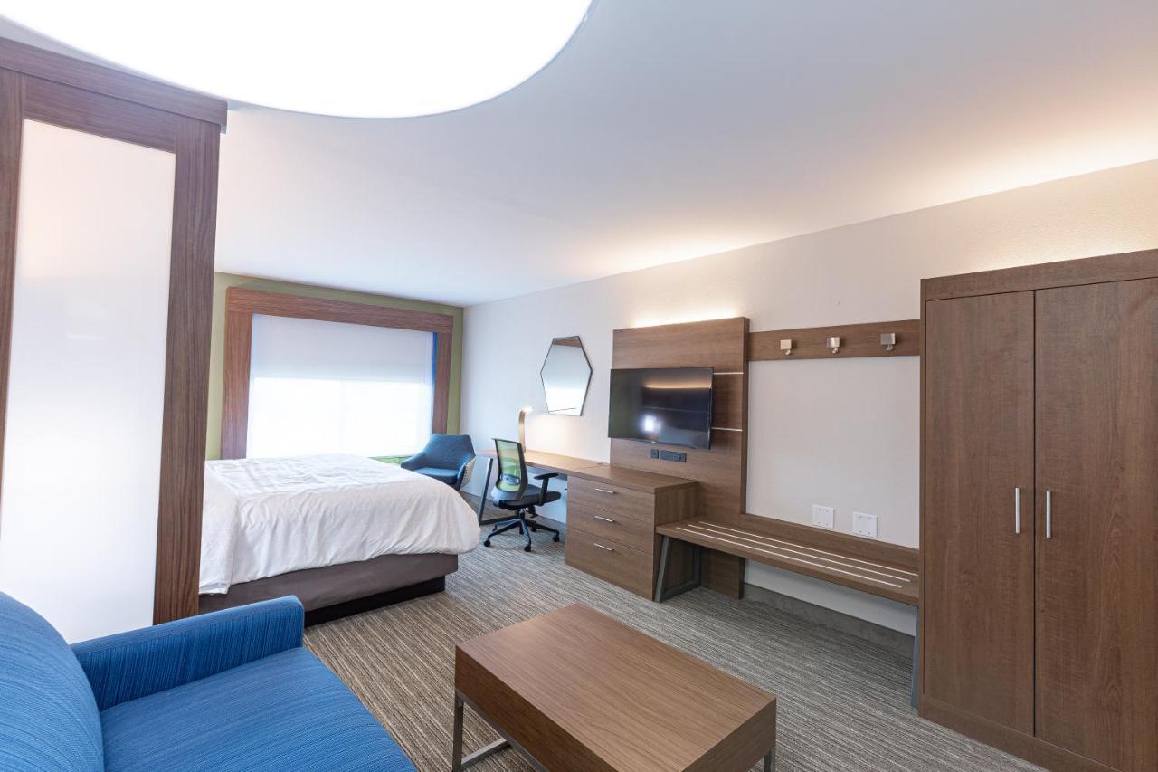 Holiday Inn Express & Suites Arlington North - Stadium Area By Ihg Exterior photo